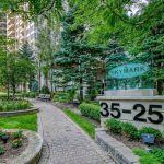2-bedroom condo apartment for sale in Peel — 1123 - 25 Kingsbridge Garden Circle (Photo 2)