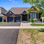 4-bedroom detached home for sale in Simcoe — 112 Turner Drive (Photo 2)