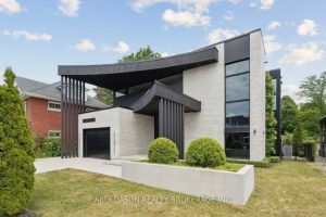 4-bedroom detached home for sale in Niagara — 1135 Balfour Street