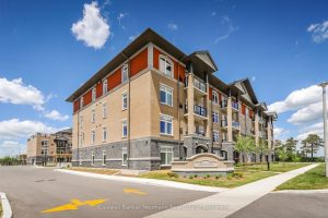 3-bedroom condo apartment for sale in Wellington — 113 - 106 Bard Boulevard