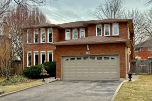 4-bedroom detached home for sale in Halton — 1151 Manor Road
