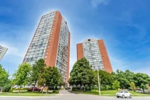 2-bedroom condo apartment for sale in Peel — 115 - 4185 Shipp Drive