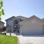 6-bedroom home for sale in Windsor — 1167 Askin Avenue (Photo 4)