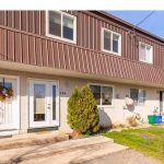3-bedroom condo townhouse for sale in Middlesex — 118 - 159 Sandringham Crescent (Photo 3)