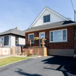 3-bedroom detached home for sale in Hamilton — 118 Julian Avenue (Photo 2)