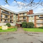 2-bedroom condo apartment for sale in Middlesex — 119 - 725 Deveron Crescent (Photo 4)