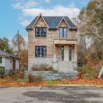 3-bedroom detached home for sale in Toronto — 119 Heale Avenue (Photo 5)