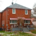 6-bedroom fourplex home for sale in Peterborough — 11 Argyle Street (Photo 3)
