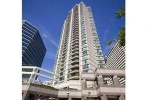 1-bedroom condo apartment for rent in Toronto — 1207 - 38 Elm Street