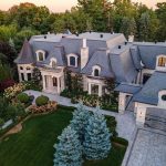 5-bedroom home for sale in Vaughan — 121 Rebecca Court (Photo 1)