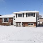 3-bedroom detached home for sale in Hamilton — 123 Woodman Drive N (Photo 1)