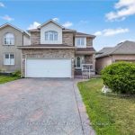 3-bedroom detached home for sale in Hamilton — 124 Corman Avenue (Photo 5)