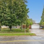 4-bedroom detached home for sale in Waterloo — 125 Wilhelm Street (Photo 4)