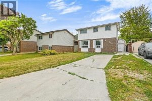 4-bedroom home for sale in Windsor — 1278 Aire Place