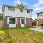 4-bedroom home for sale in Windsor — 1278 Aire Place (Photo 2)