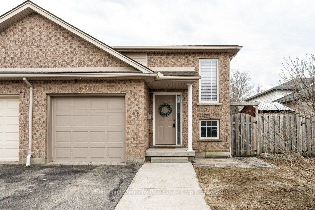 3-bedroom semi-detached home for sale in Perth — 127 Walsh Crescent (Photo 1)