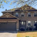 4-bedroom detached home for sale in Durham — 1283 Aldsworth Crescent (Photo 5)