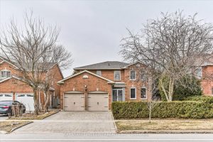 4-bedroom detached home for sale in York — 12 Greystone Road