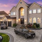 4-bedroom detached home for sale in York — 12 Miner Circle (Photo 4)