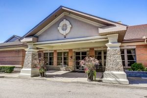 2-bedroom condo apartment for sale in Halton — 1301 - 100 Burloak Drive