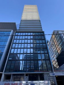 1-bedroom condo apartment for rent in Toronto — 1308 - 284 King Street E