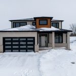 5-bedroom detached home for sale in Niagara — 132 Sunset Way (Photo 3)
