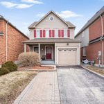 3-bedroom detached home for rent in Oshawa — 1359 Whitelaw Avenue (Photo 4)