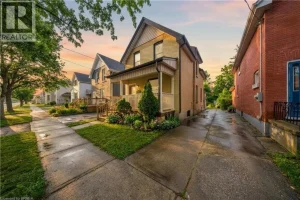 3-bedroom home for sale in Brantford — 135 Marlborough Street