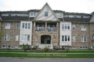 2-bedroom condo townhouse for rent in Toronto — 136 - 200 Mclevin Avenue