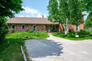 5-bedroom detached home for sale in Peterborough — 136 County 4 Road
