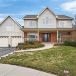 5-bedroom single family residence home for sale in Waterdown — 136 Grindstone Way (Photo 1)