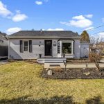 3-bedroom detached home for sale in Hamilton — 1378 Upper Wellington Street (Photo 1)
