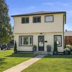 3-bedroom detached home for sale in Hamilton — 1378 Upper Wellington Street (Photo 4)