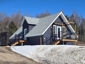 2-bedroom detached home for sale in Parry Sound — 141 Hwy 520 Highway