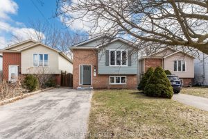 2-bedroom detached home for sale in Middlesex — 142 Chesley Avenue