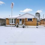 3-bedroom detached home for sale in Leeds And Grenville — 142 Manor Drive (Photo 5)