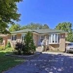 3-bedroom detached home for rent in Richmond Hill — 143 Toporowski Avenue (Photo 5)