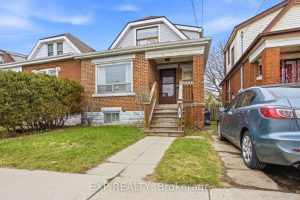 2-bedroom detached home for sale in Hamilton — 145 Albany Avenue