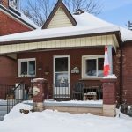 2-bedroom detached home for sale in Hamilton — 145 Albany Avenue (Photo 5)