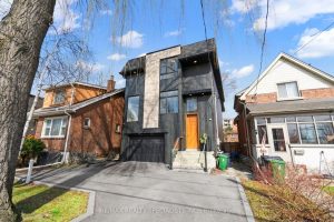4-bedroom detached home for sale in Toronto — 146 Stanley Avenue