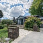 1-bedroom detached home for sale in Mississauga — 1480 Kenmuir Avenue (Photo 4)