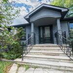 1-bedroom detached home for sale in Mississauga — 1480 Kenmuir Avenue (Photo 5)