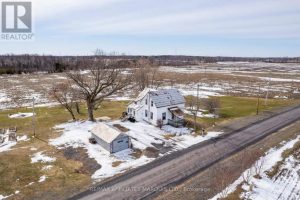 3-bedroom detached home for sale in South Stormont — 14910 Hollister Road