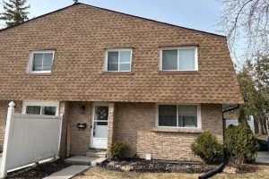3-bedroom condo townhouse for sale in Peterborough — 14 - 740 Chamberlain Street