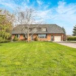 4-bedroom detached home for sale in Norwich — 14 Elgin Street W (Photo 3)