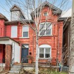 4-bedroom detached home for sale in Hamilton — 14 Niagara Street (Photo 5)
