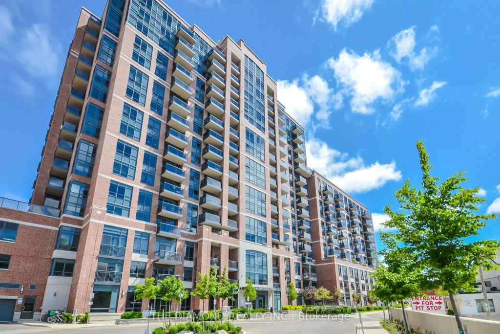 2-bedroom condo apartment for sale in Toronto — 1501 - 61 Heintzman Street (Photo 1)