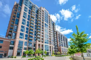 2-bedroom condo apartment for sale in Toronto — 1501 - 61 Heintzman Street