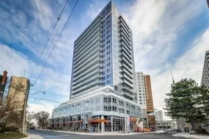 1-bedroom condo apartment for rent in Toronto — 1506 - 58 Orchard View Boulevard