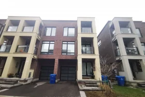 3-bedroom att/row/townhouse for rent in Vaughan — 150 Moneypenny Place